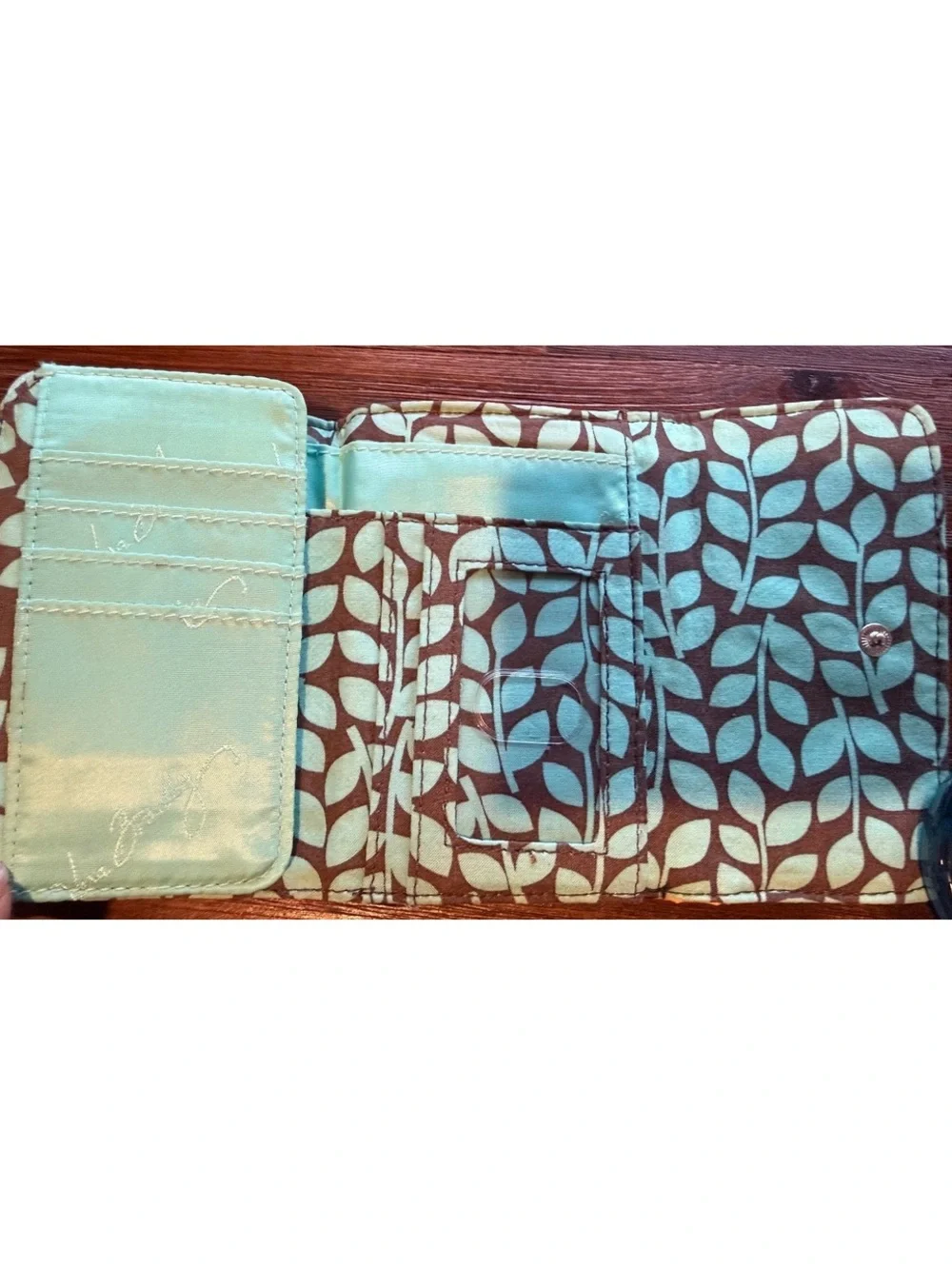 Vera Bradley Floral Quilted Fabric Wallet with Leaf Pattern Interior